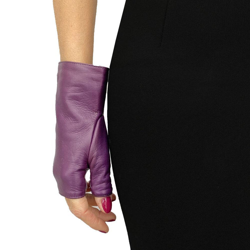 Vingerloze lederen dameshandschoenen met zijden voering - Fergie lederen manchet