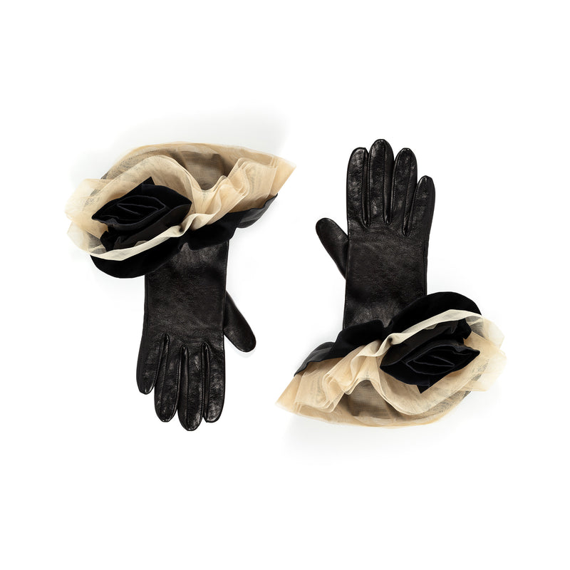 Zijden gevoerde zwarte lederen dameshandschoenen met uitlopende manchetten-Issey