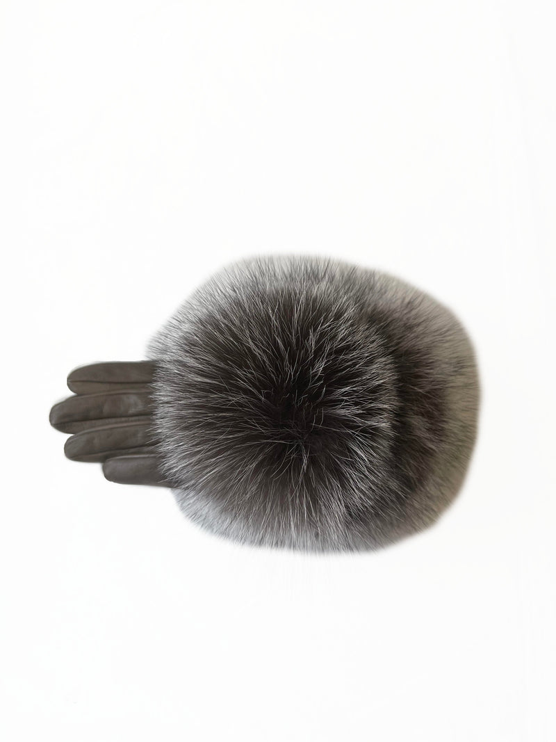 Zijden gevoerde leren dameshandschoenen met pom pom van vossenbont-Veronique pom pom